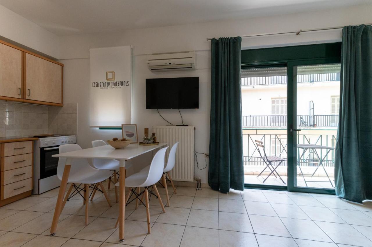 Casa Isabella Appartement Kalamáta Buitenkant foto